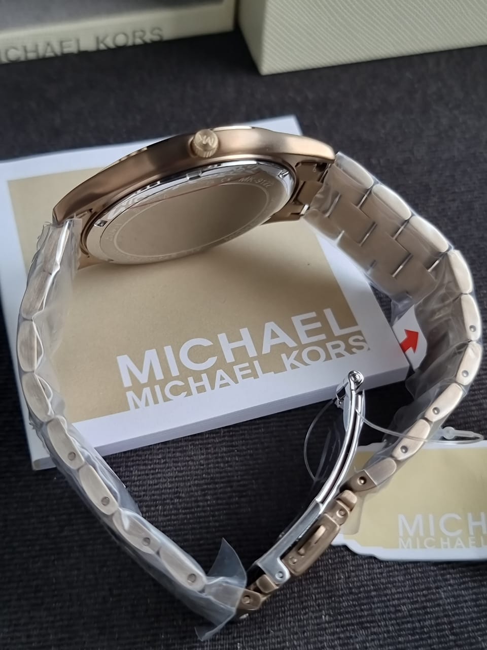 Michael Kors Men’s Quartz Beige Stainless Steel Beige Dial 45mm Watch MK9122