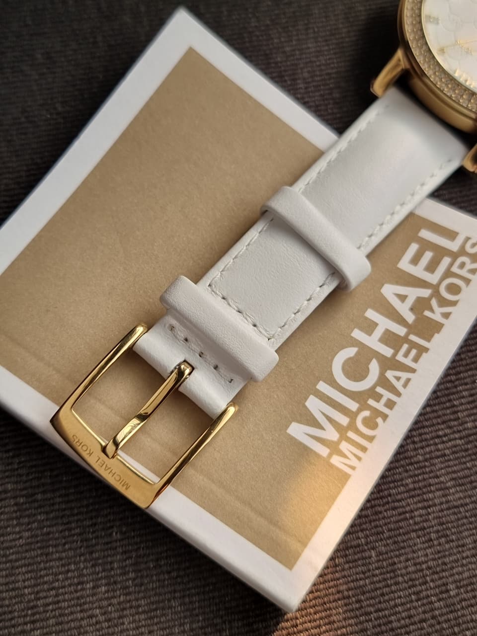 Michael Kors Women’s Quartz White Leather Strap White Dial 38mm Watch MK7551