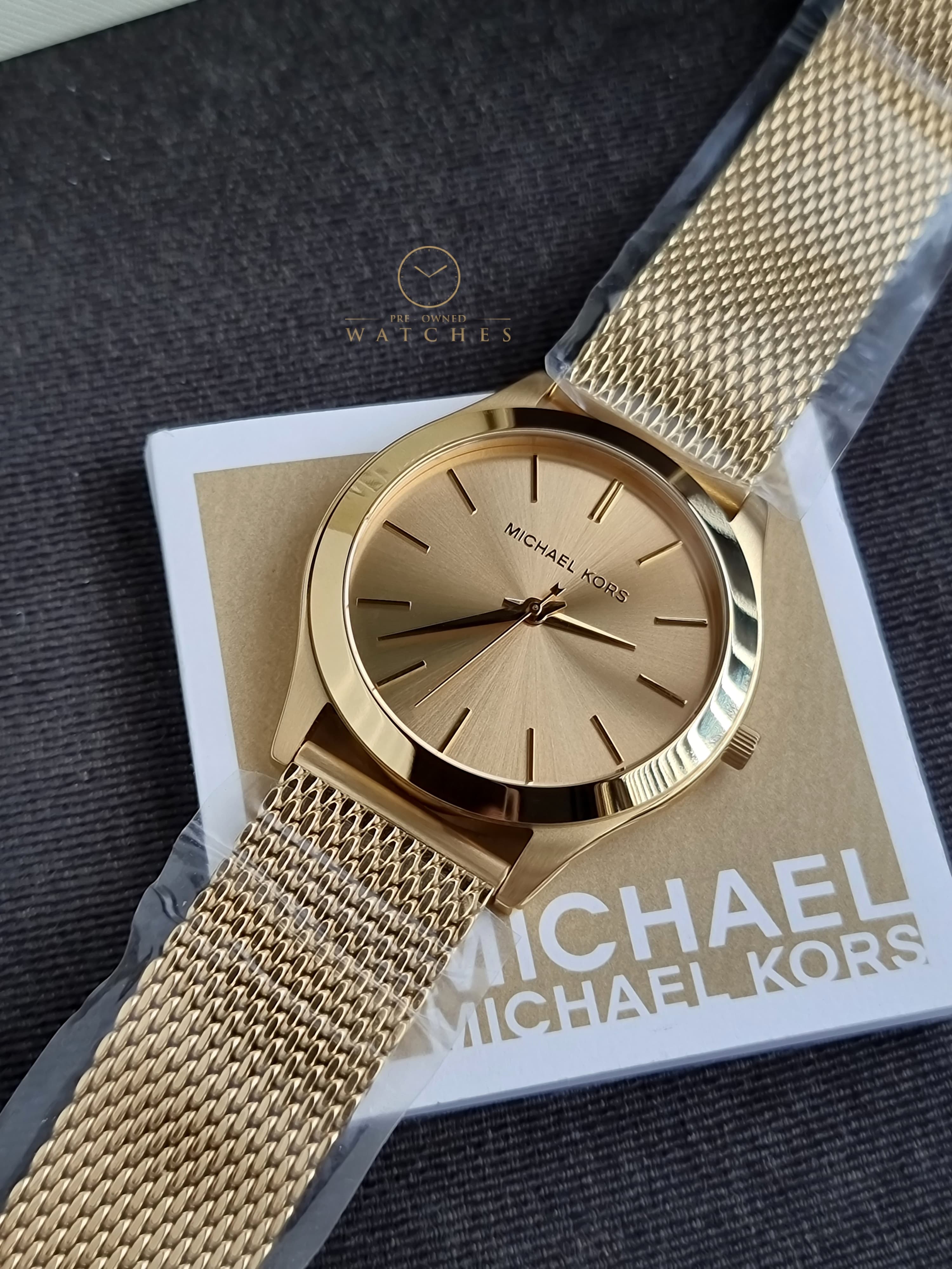Michael Kors Slim Runway Quartz Gold Dial Gold Mesh Bracelet Watch For Men - MK8625
