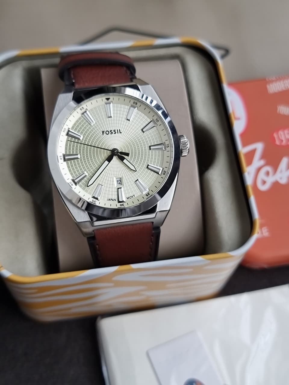 Fossil Everett 42mm Three-Hand Date Brown Leather Watch- FS6071