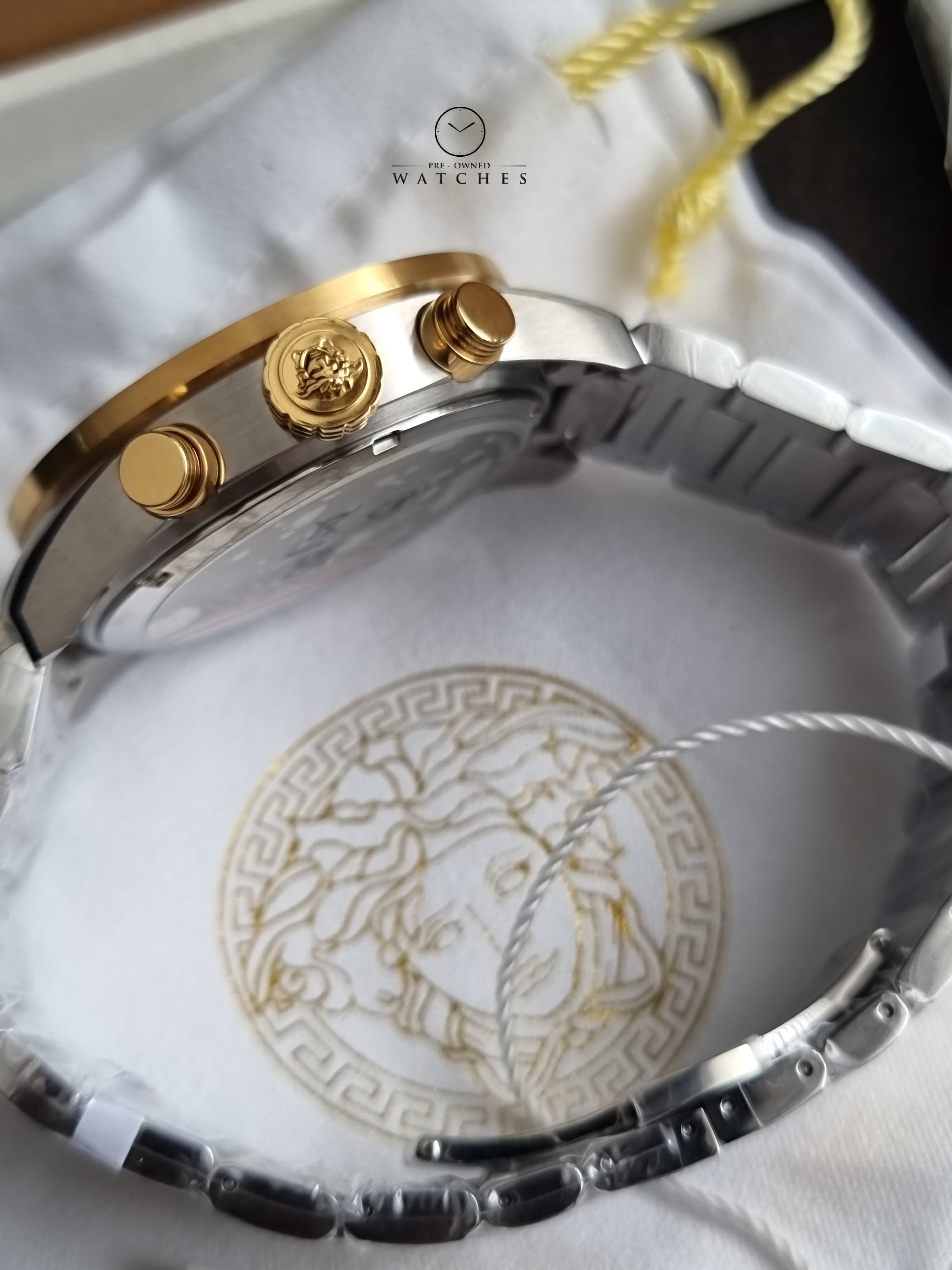 Versace Greca Dome Gold Round Dial Quartz 43mm Men's Watch