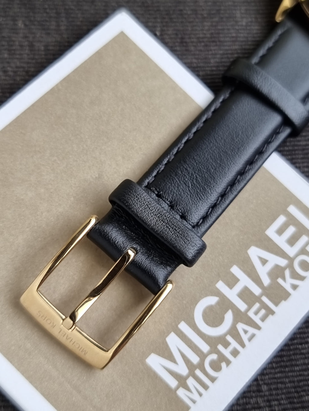 Michael Kors Slim Runway Quartz Black Dial Ladies Watch
MK7553