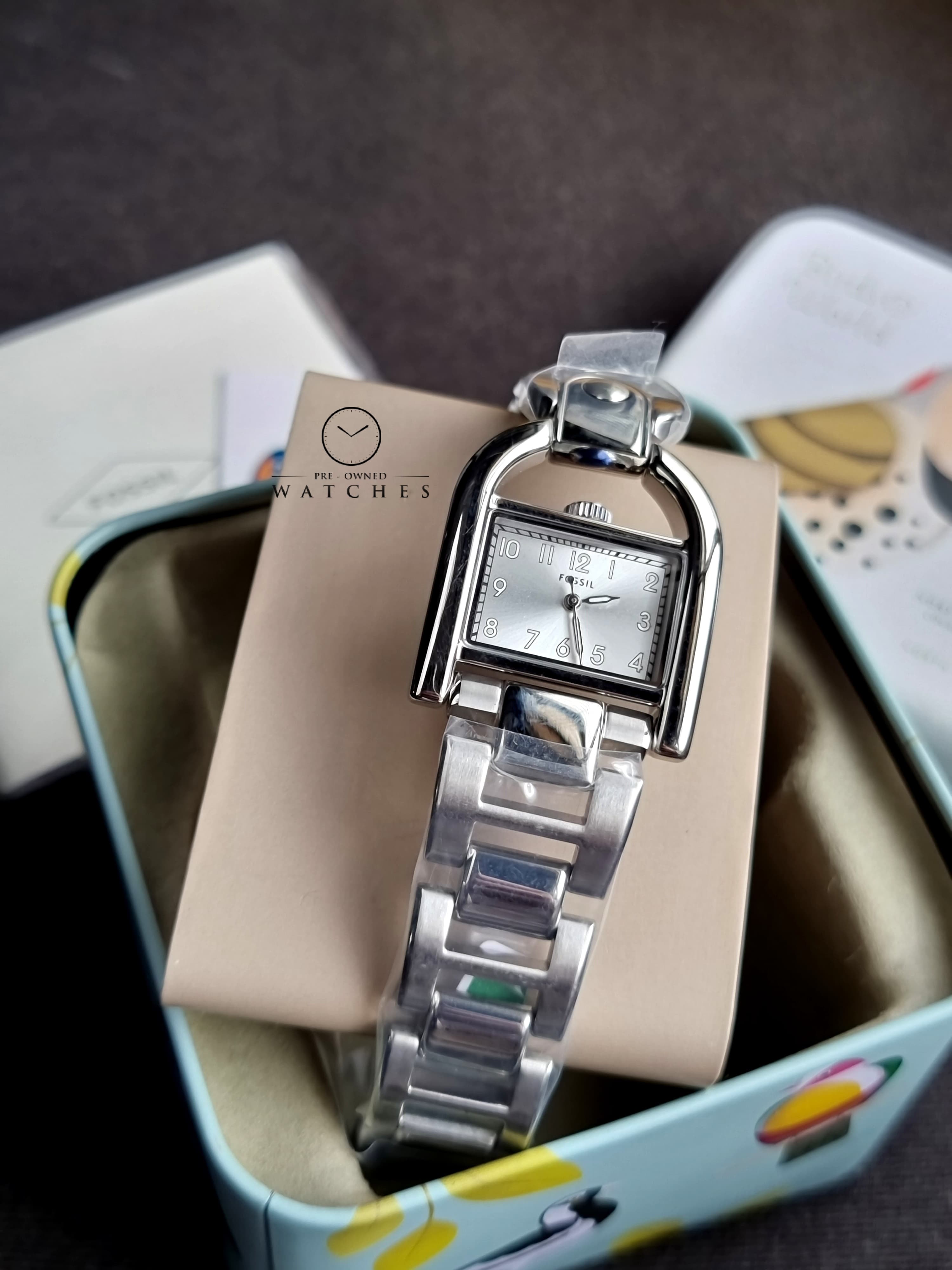 Fossil Harwell Stainless Steel Silver Dial Women’s Watch ES5326