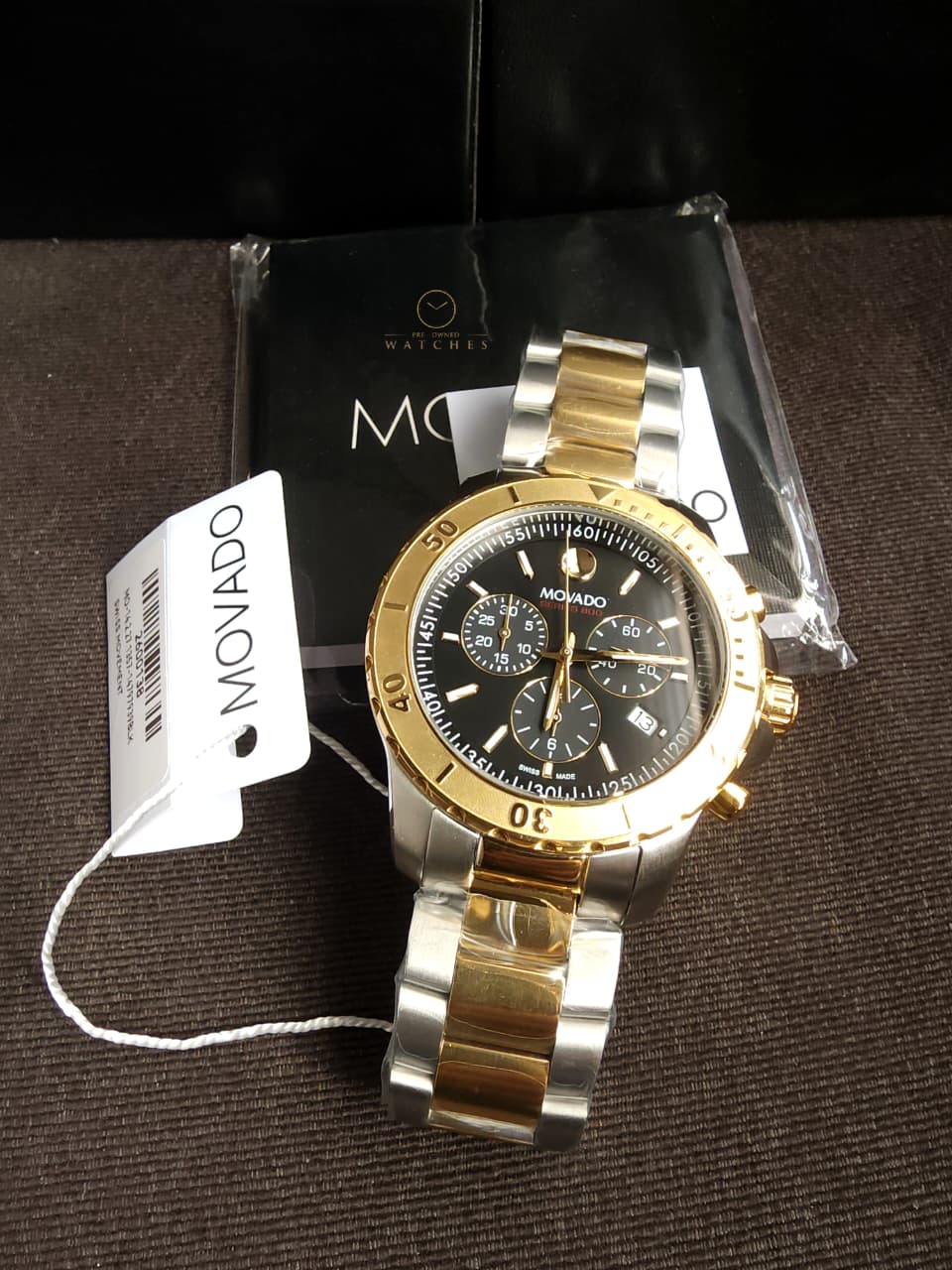 Movado
Series 800 Chronograph Black Dial Two-Tone Men's Watch
2600138