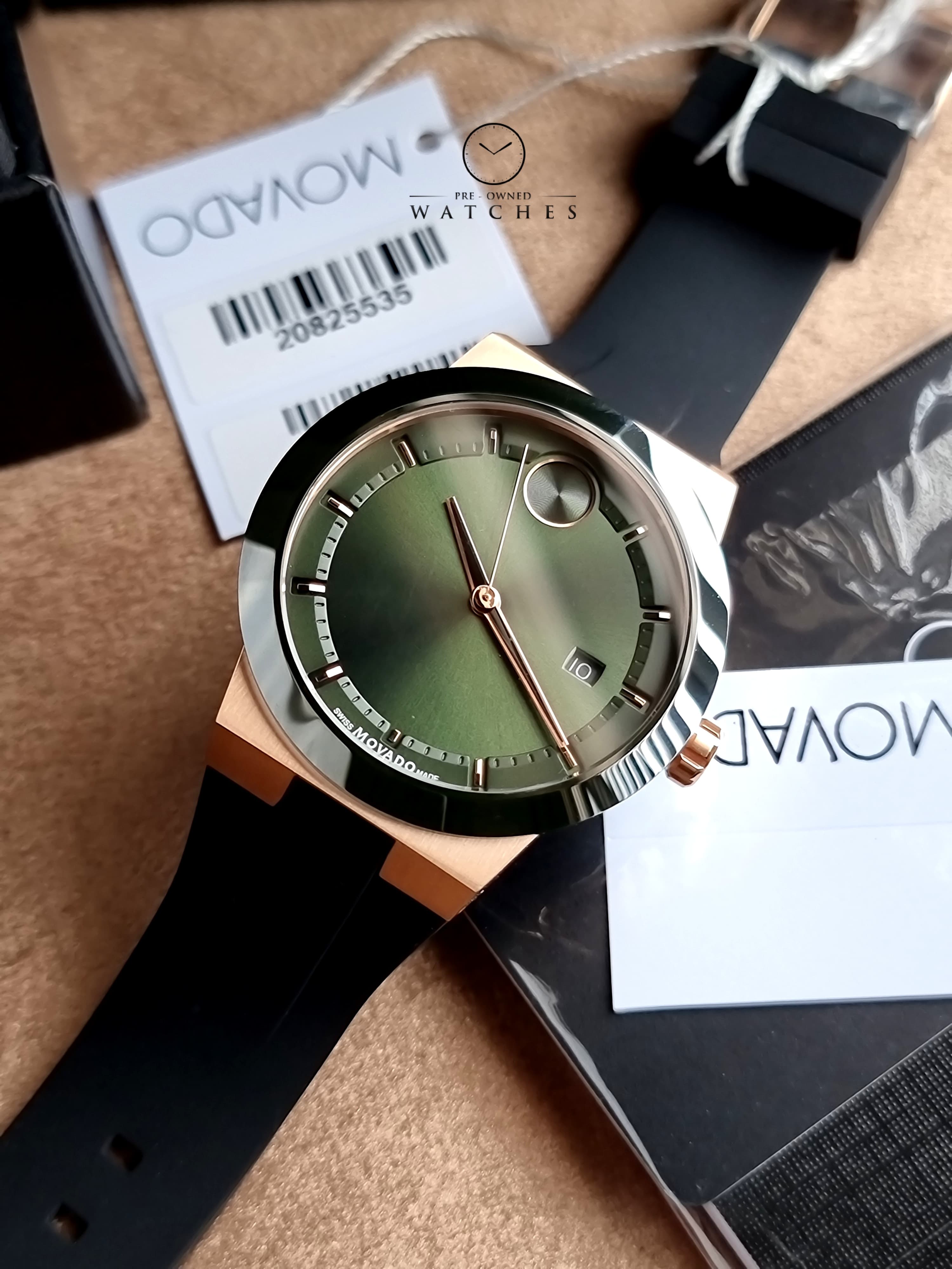 Movado Bold Men Quartz Green 42mm Dial Analog Silicone Watch 3601296