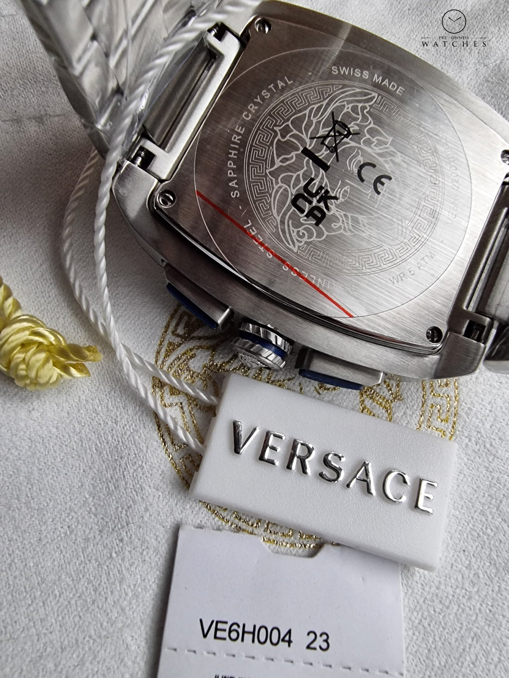 Versace Men’s Quartz Swiss Made Silver Stainless Steel Blue Dial 42mm Watch VE6H00423
