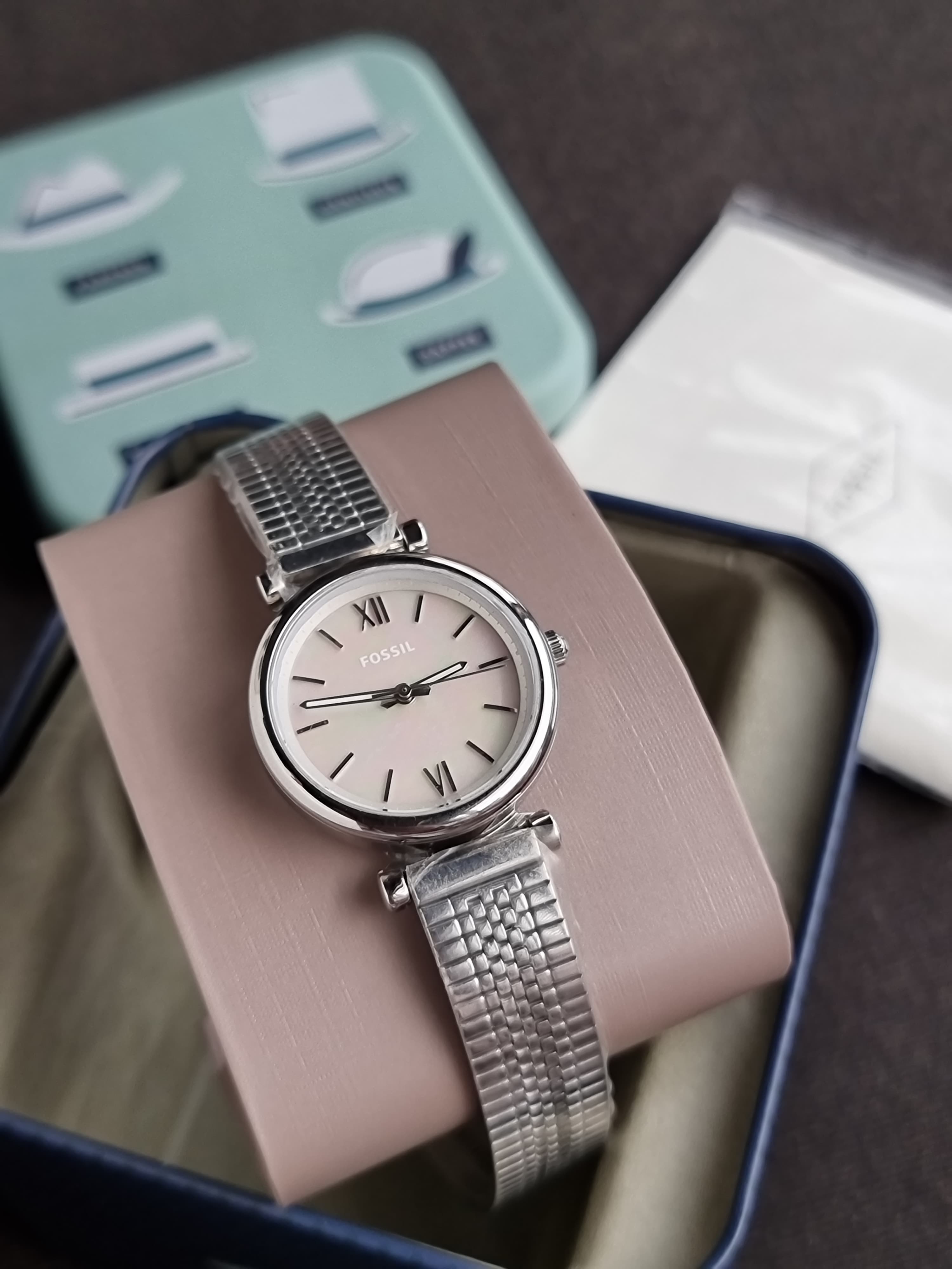 Fossil Carlie Silver Stainless Steel Silver Dial Quartz Watch for Ladies - ES4695