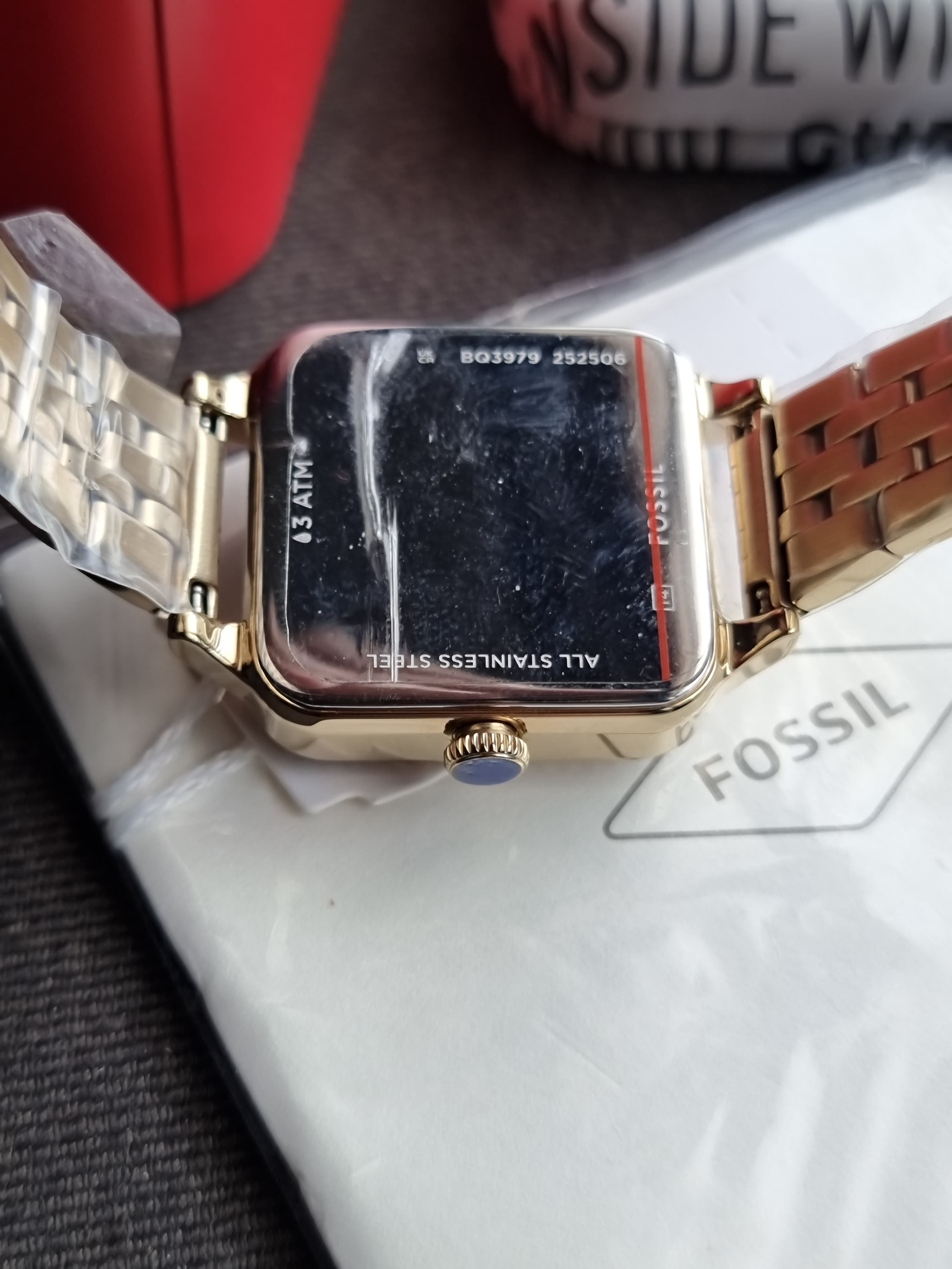 Fossil Women’s Quartz Gold Stainless Steel White Dial 28mm Watch BQ3979