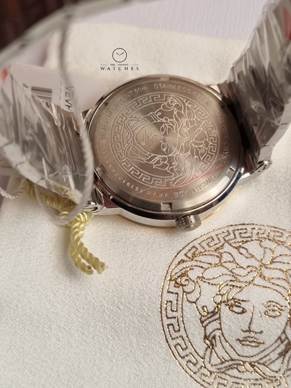 Versace
Greca Logo Quartz Silver Dial Ladies Watch
 VEVH00620