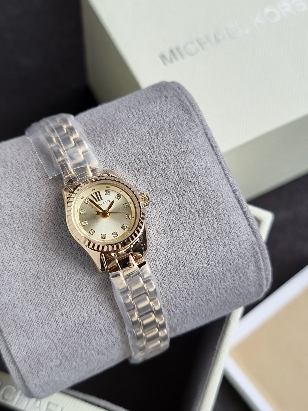 Michael Kors Mk4862
Petite 19mm Lexington Women's Watch