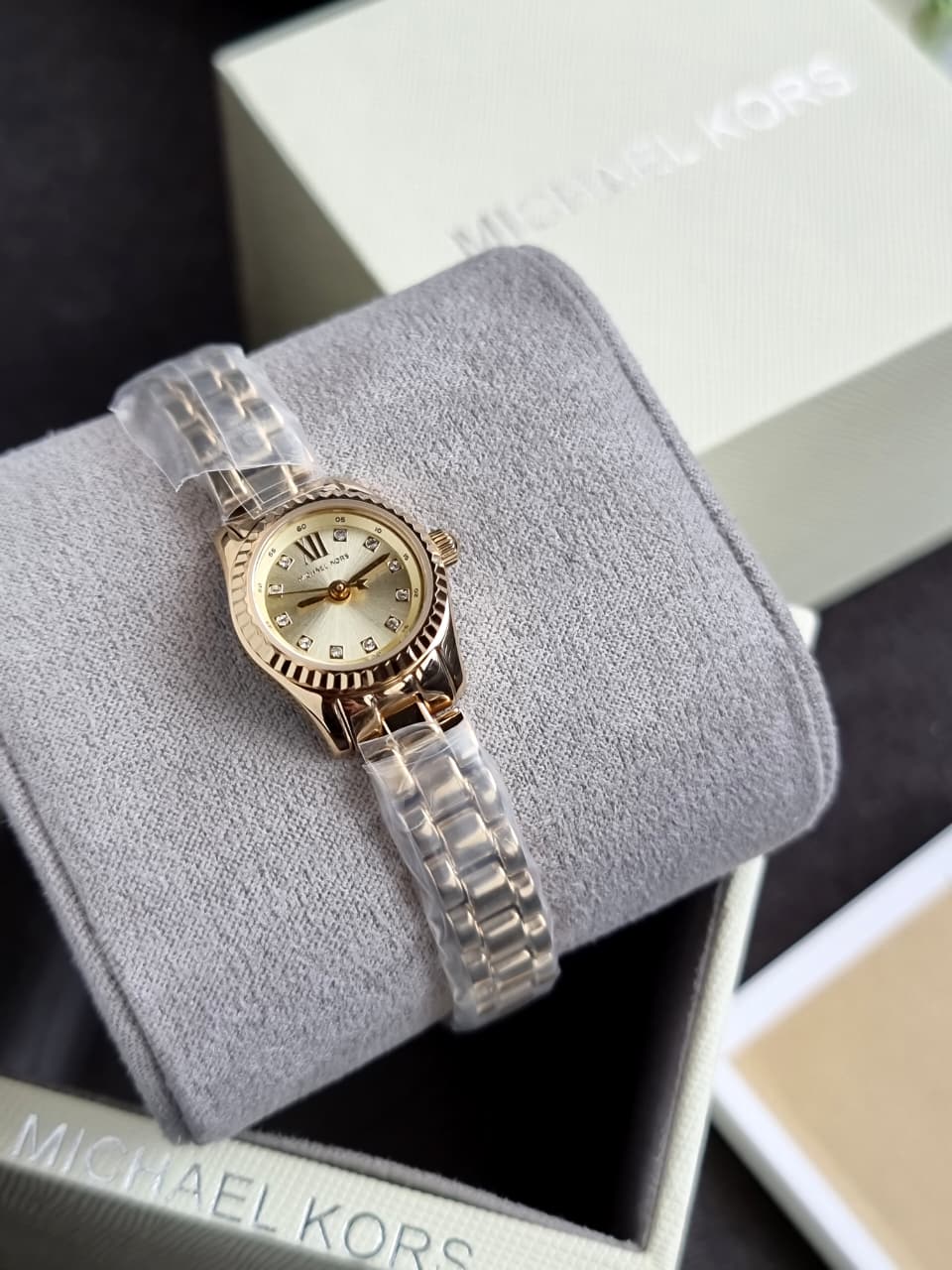 Michael Kors Mk4862
Petite 19mm Lexington Women's Watch