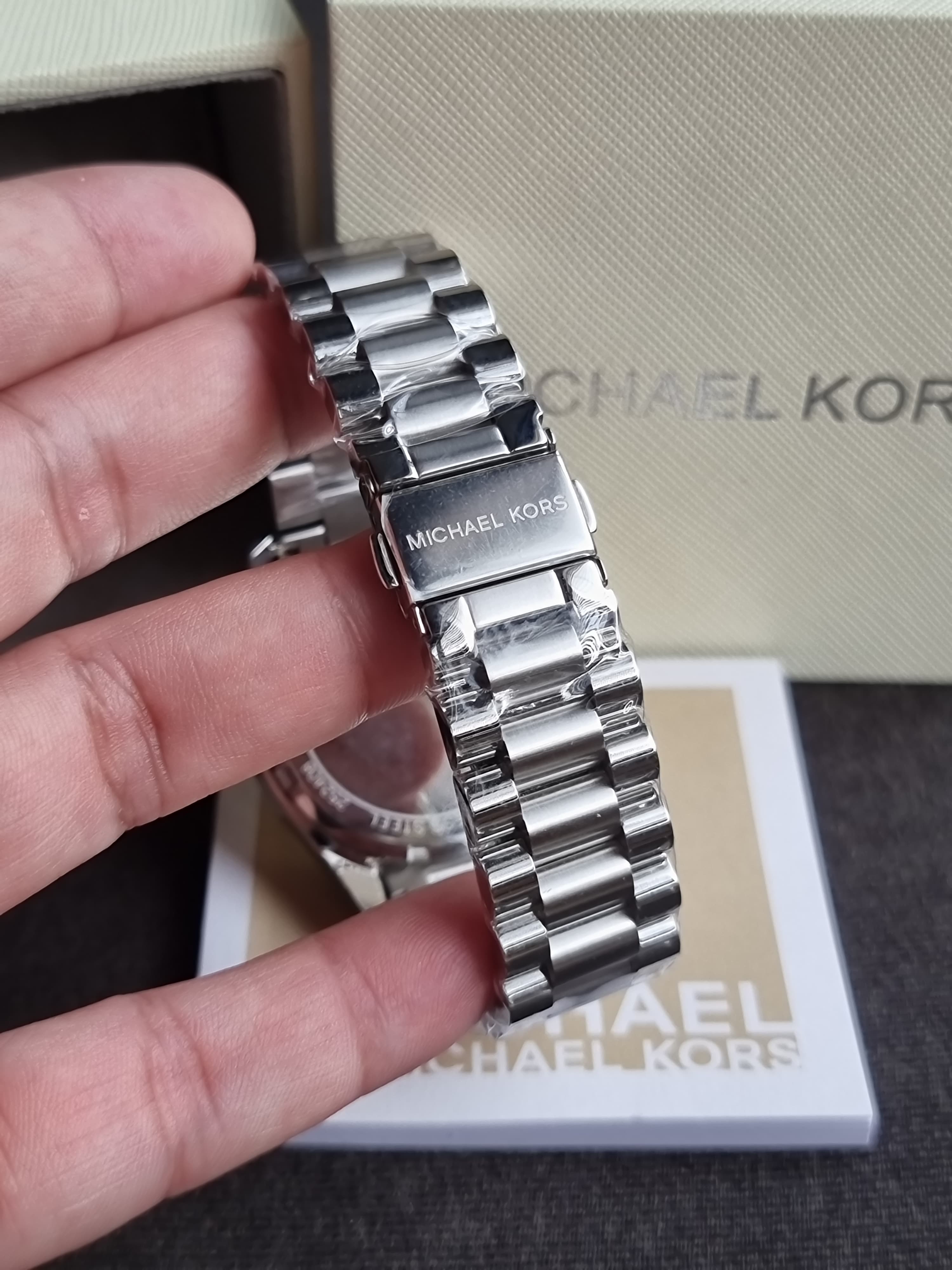 Michael Kors Lexington Silver Mother Of Pearl Watch MK7445