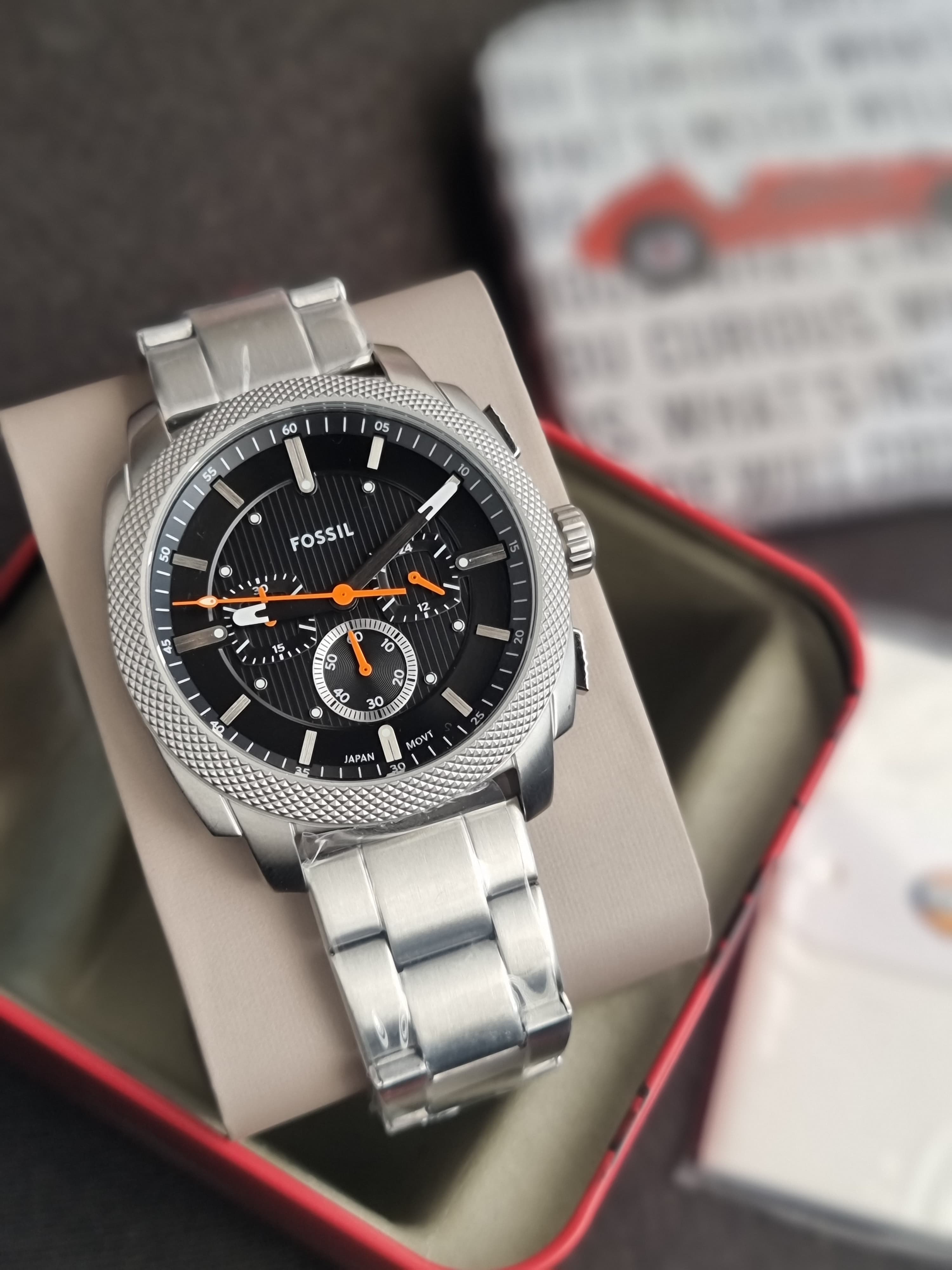 Fossil 
Machine Chronograph Quartz Black Dial Men's Watch
FS6095