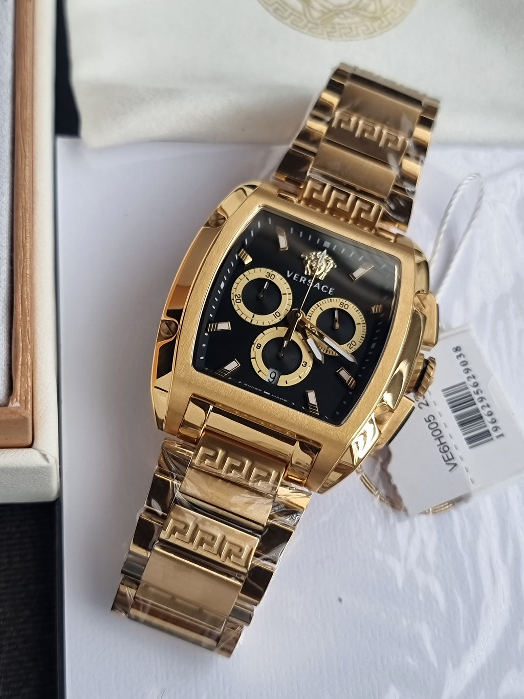 Versace Dominus Gold Stainless Steel Black Dial Chronograph Quartz Watch for Gents - VE6H00523