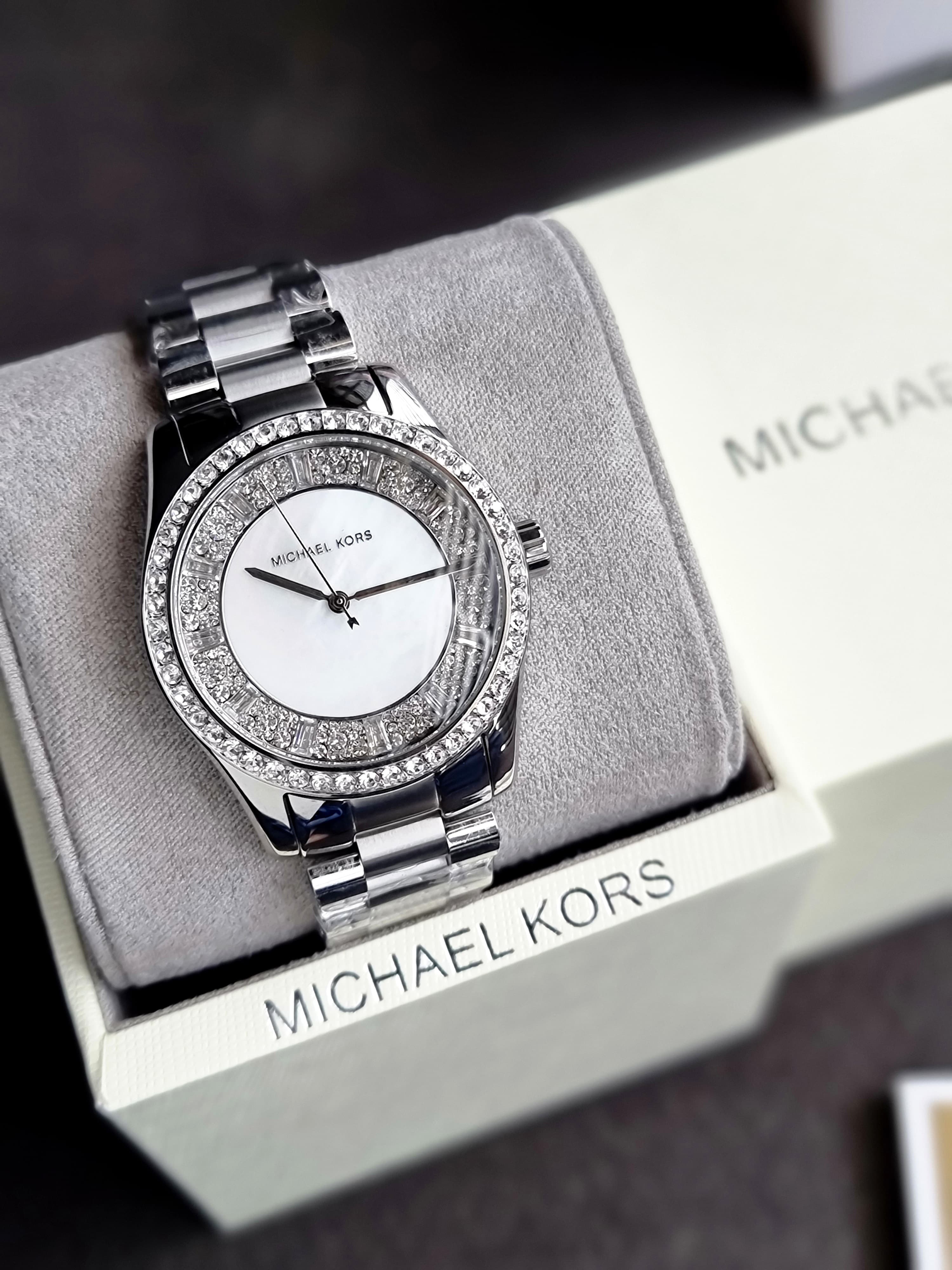 Michael Kors Lexington Watch for Women, 38mm Quartz mk7445