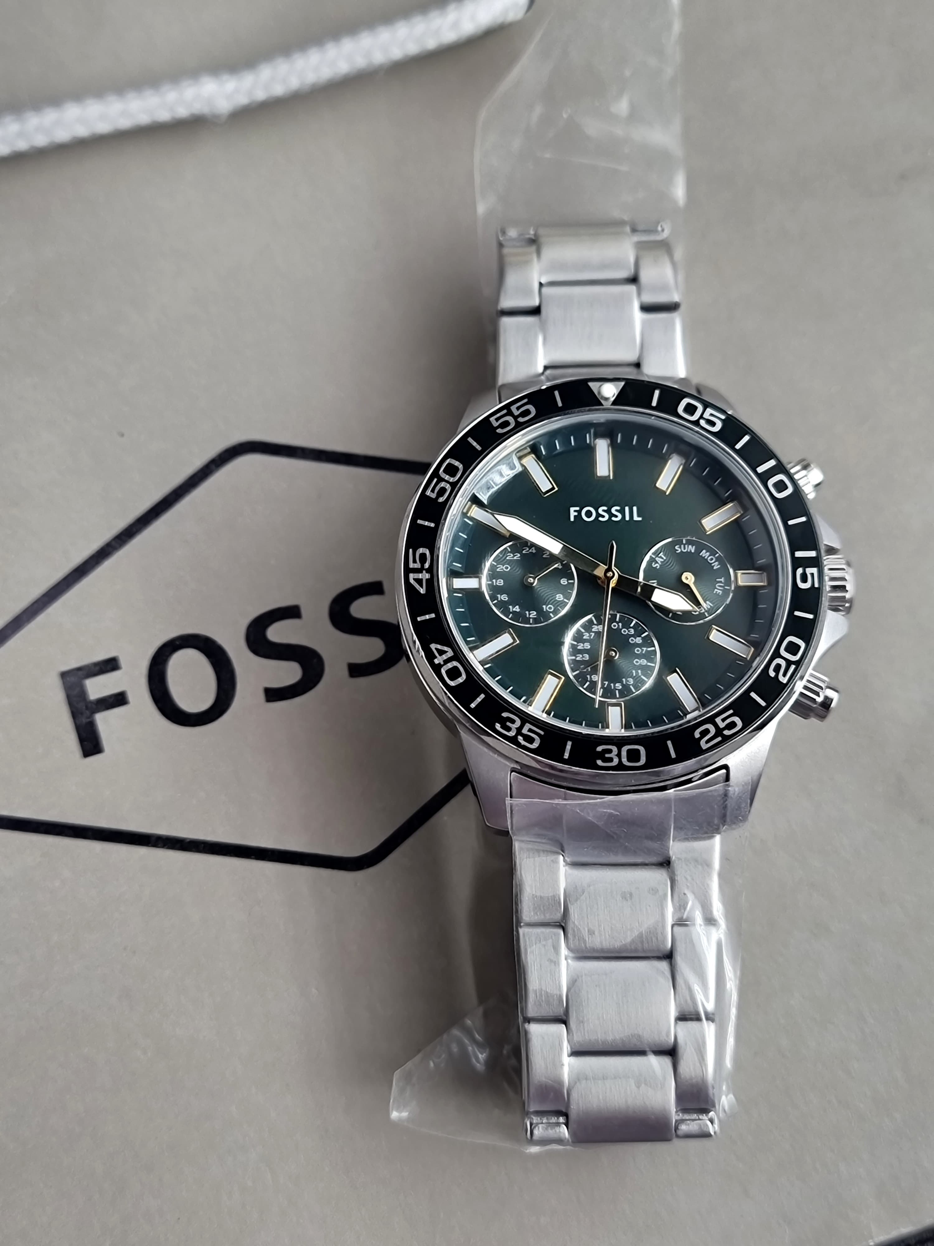 Fossil Bannon Multifunction Silver Stainless Steel Green Dial Chronograph Quartz Watch for Gents - BQ2492